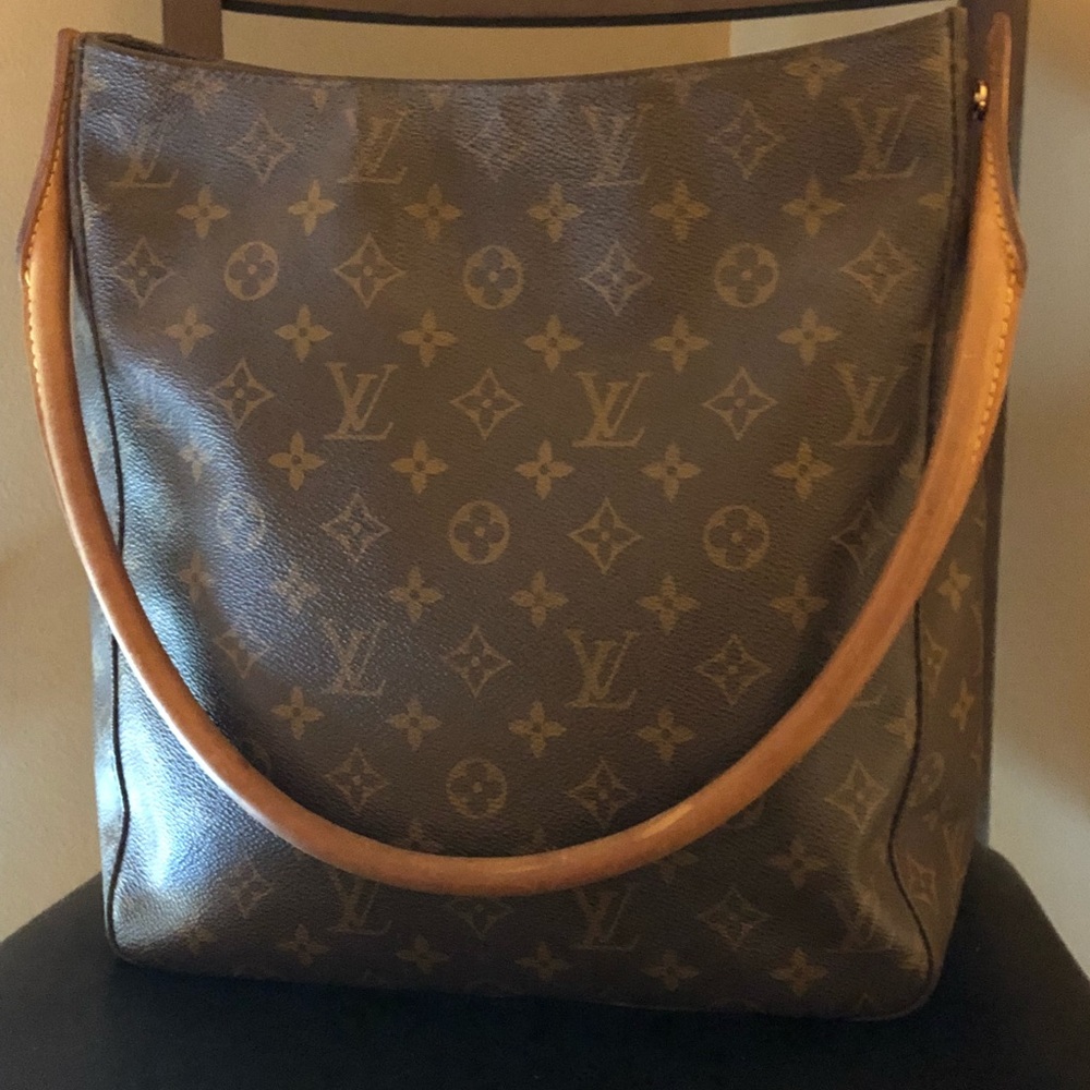 Louis Vuitton GM Looping Bag